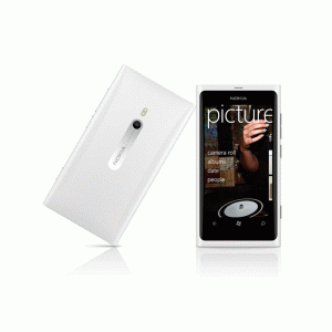 Nokia Lumia 710 şi Nokia Lumia 800, disponibile în reţelele Cosmote şi Germanos